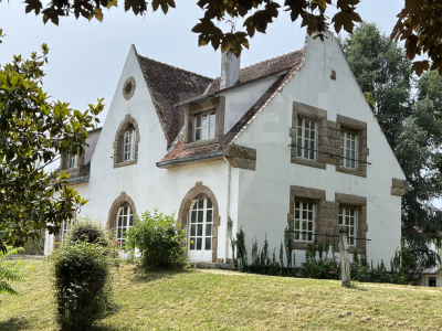 ST SAUVEUR EN PUISAYE – Propriete – 10 pièces – 99024 m² de terrain