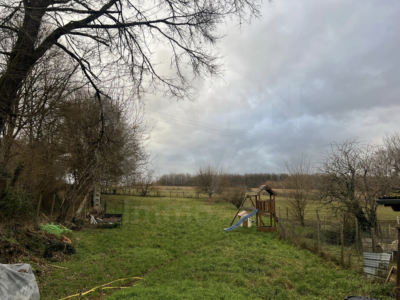 SOUGERES EN PUISAYE – Maison – 7 pièces – 2021 m² de terrain